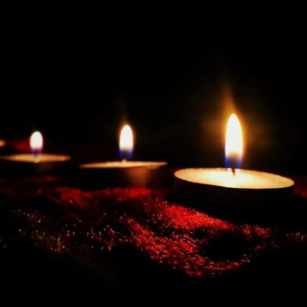 Масажна свічка L'amour ароматична для пар з гібіскусом і молоком для релаксації 30 мл LM91232 фото